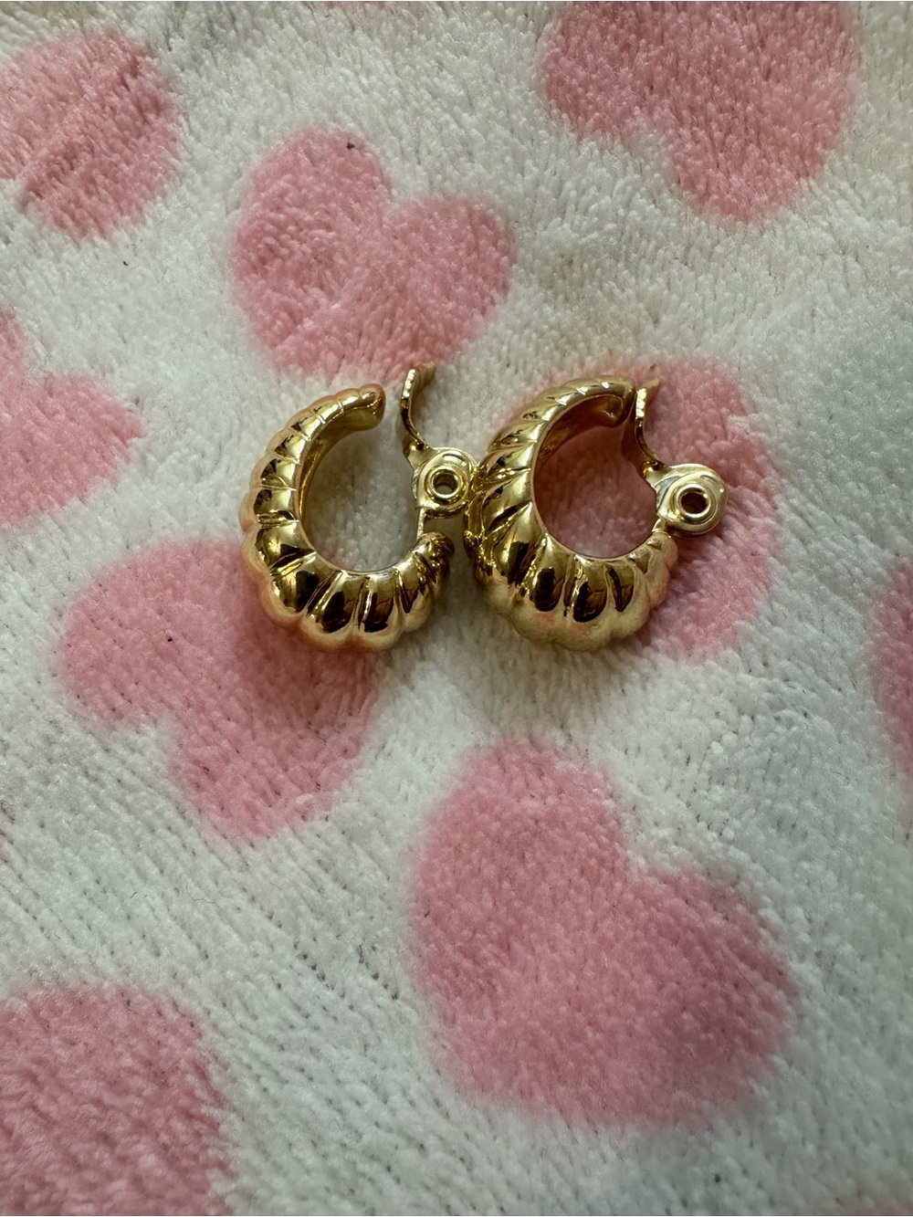 Vintage earrings Stamped TJG (the jewelry Group)